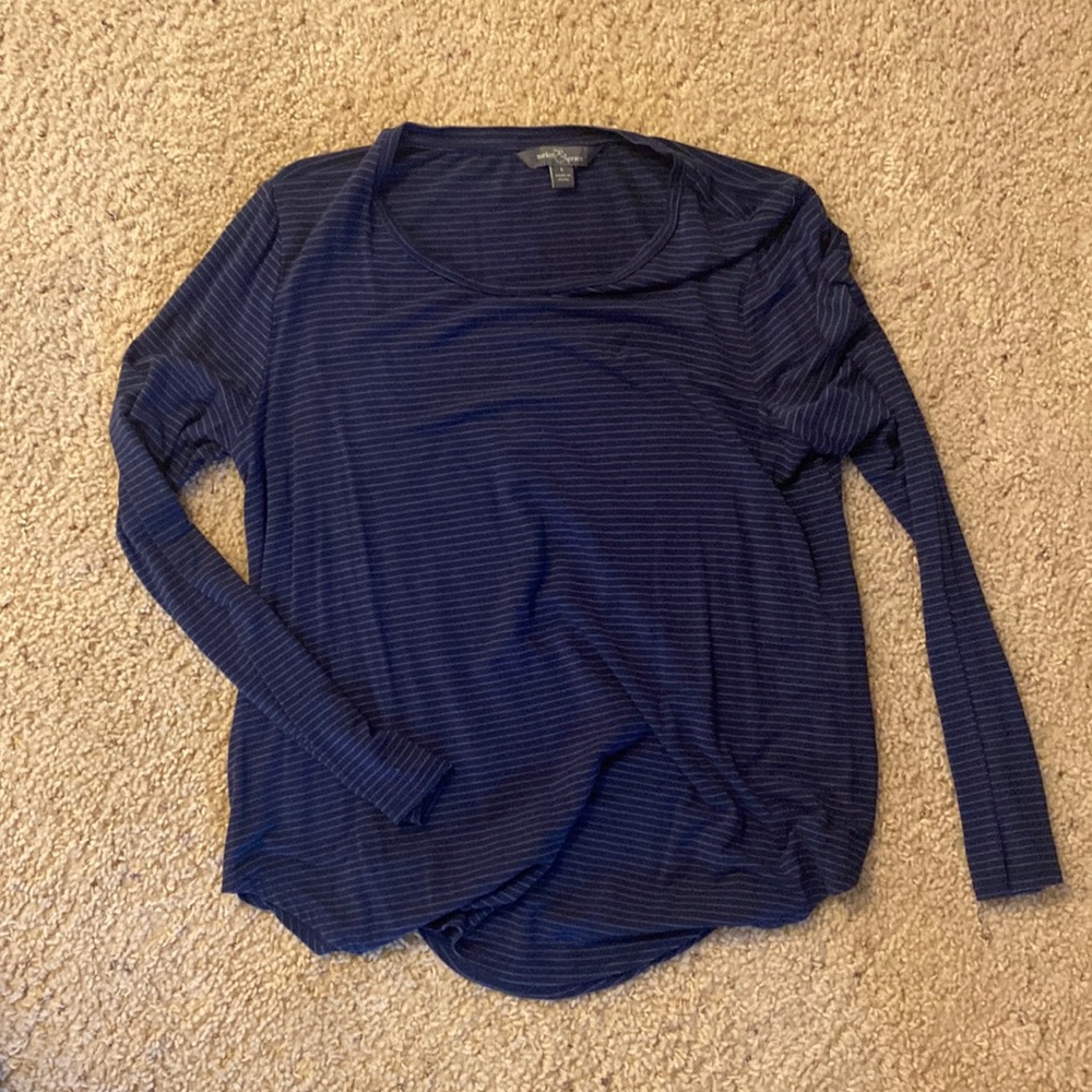Market Spruce Navy blue stripe long sleeve shirt